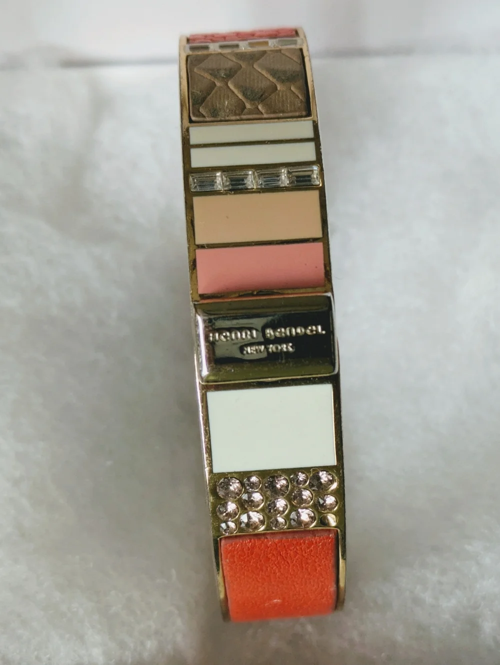 Henri Bendel Hinged Bangle Bracelet - Picture 11 of 14